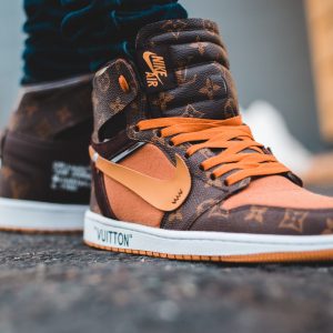 NIKE Louis-Vuitton